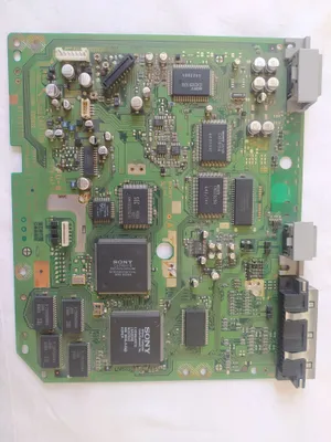 PlayStation model 1000 va 5000 platalar sotiladi 1