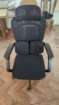 Продаётся компьютерное кресло 1