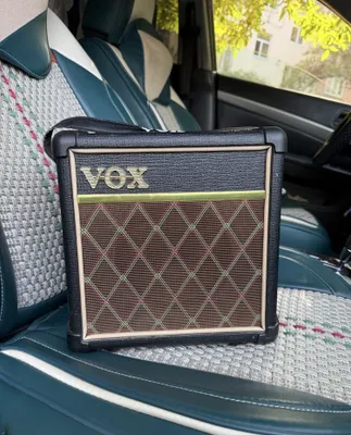 Комбоусилитель Vox, оригинал 1