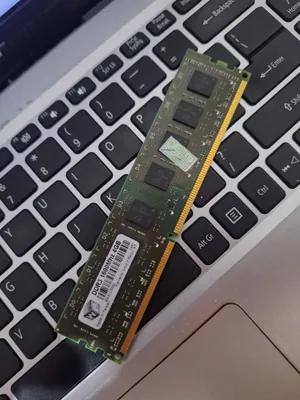Оперативная память DDR3 1600 МГц, 4 ГБ 1
