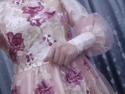 Вечернее платье, надевалось один раз на свадьбу 1