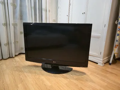 Продаётся телевизор LG 42LG2100 1