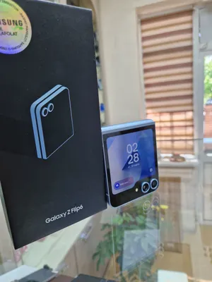 Samsung Flip6 5G 1