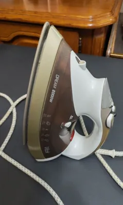 Yaxshi holatdagi Vitek VT-1244 dazmoli. Ishlaydi. 1