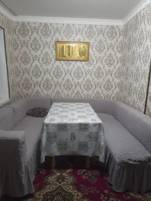 Уголок сатылады столы менен