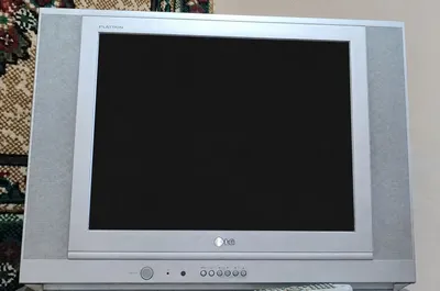 LG Телевизор сатылады