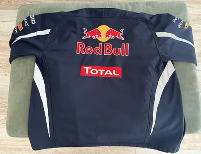 Оригинальная куртка Red Bull Racing Infiniti F1 Team 1