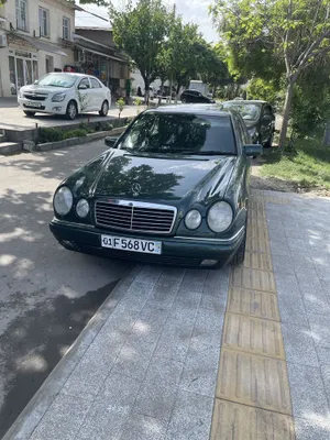 Mersedes benz w210 1