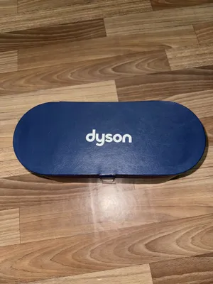 СРОЧНО продаю фен Dyson 1