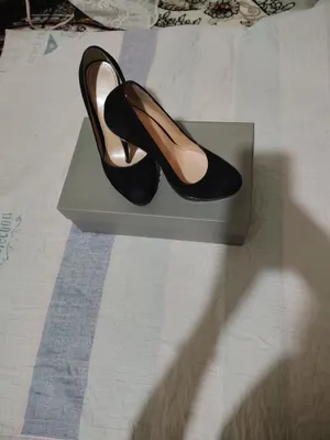 Ayollar oyoq kiyimi razmer 35-36 1