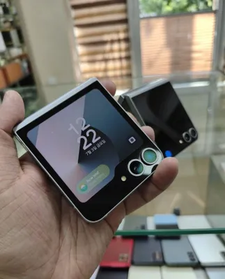 Samsung Flip 6 12/256GB 1
