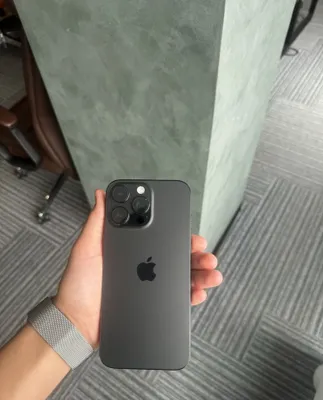 iPhone 16pro Max 1