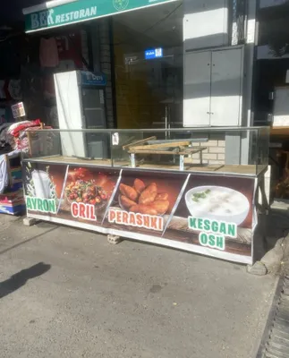Продаётся витринный стол