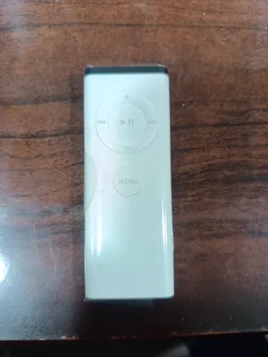 Apple Remote (A1156 / MA128G/A modeli) sotiladi. 1