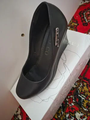 ayollar tuflilari