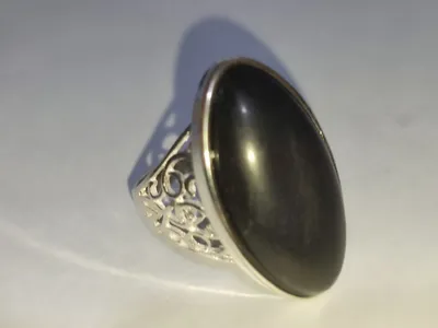 Серебряное кольцо с камнем ГАГАТ