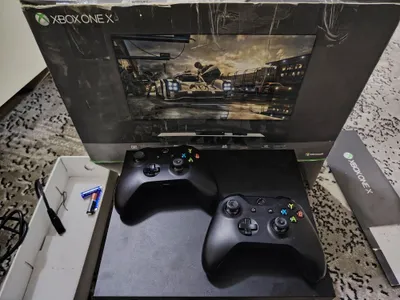 Xbox one x sotiladi xotirasi 1 terabayt 2 ta jostik 1