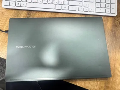 Asus vivobook S14 S435E 1