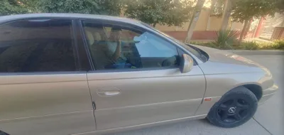Opel mashinasi sotiladi. 1