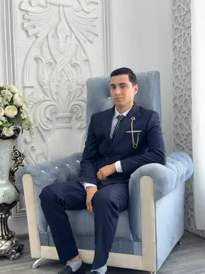 kastyum shim sotiladi yangi erkaklarniki 1