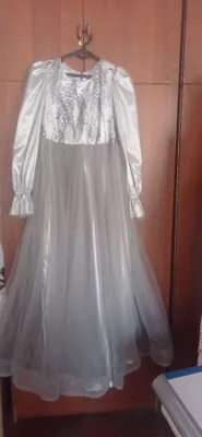 koʻylak vecherniy 1marta kiyilgan sifati yaxshi 1