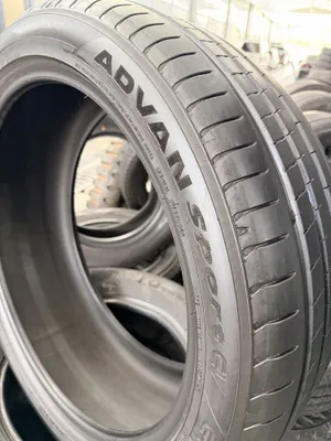 ADVAN oldi245/45/21 orqa 255/45/21 c16 radnoy 1