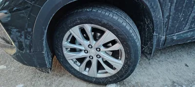 215/55 R17, стоит на новой машине, приезжайте, посмотрите и заберите 1
