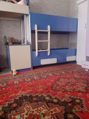 Продаётся детская кровать, эти две — диванчики, 500 тысяч 1