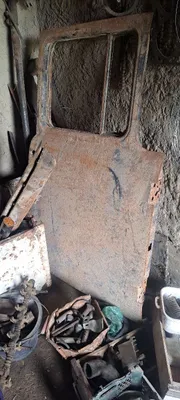 Zil 2 taraf eshigi orqa oynasi 1