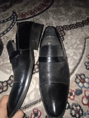 erkaklar oyoq kiymi yangi kiyilmagan 1