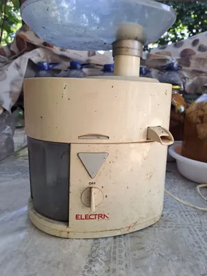 продам электросоковыжималку