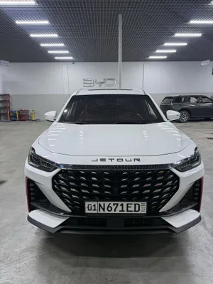 Бамперы для Jetour X70 Plus Redline, оригинальные, белого и чёрного цвета 1