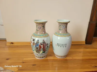 Китайские фарфоровые вазы 1
