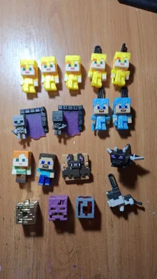 Sotiladi. Kinderjoy Minecraft figuralari 1