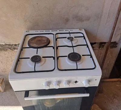 Продам газовую плиту 1