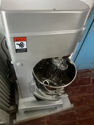 30 litrli mikser sotiladi 1