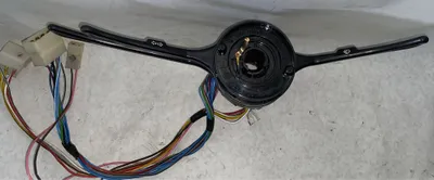 Vaz 2106 uchun 3 dastakli, 3 holatli rul osti kaliti 1