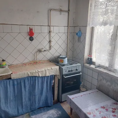Квартира сотилади 2 хонали 1