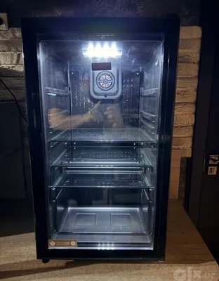 Aiwa mini-bar muzlatkichi 1