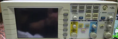 GW Instek GDS-840C radioo‘lchov osillografi (250 MGts) 1