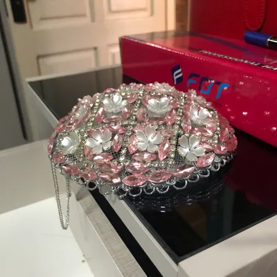 Julyetta diadema 1