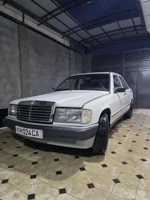 Mersedes benz 190 E 1