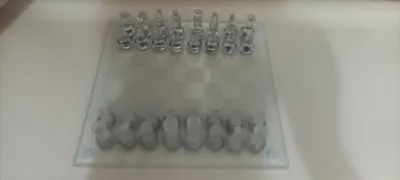 [ Ч и т а й те ] Продаю стеклянную шахматную доску 1