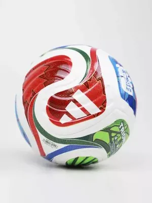 Futbol to‘pi World Cup 2026 TRIONDA, mashg‘ulot