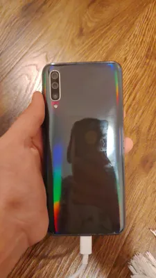 Samsung A50 64 ГБ 1