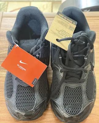 Erkaklar Nike krossovkalari 1