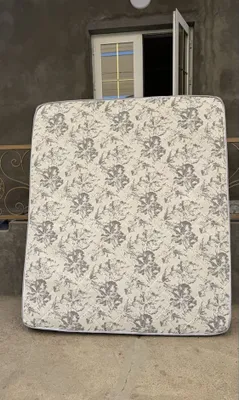 Продаётся матрас, состояние очень хорошее