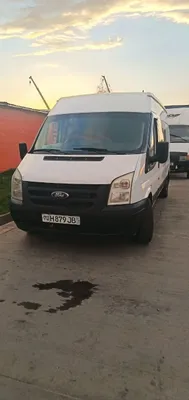 Автомобиль Ford Transit
