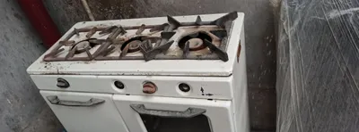 Продаётся газовая плита 1
