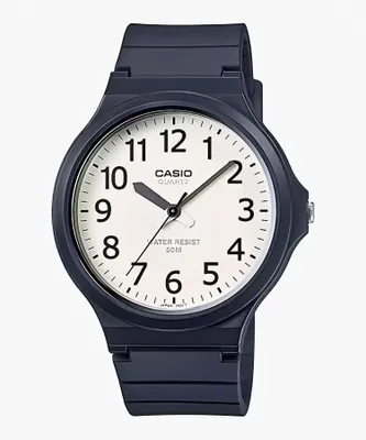 Casio MW-240 1
